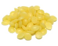 Beeswax_pellets